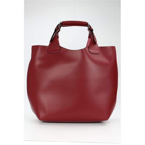 bordeaux rote tasche